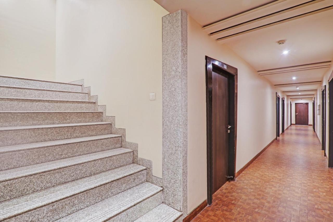 Townhouse Oak Hotel Shelter Lucknow Extérieur photo