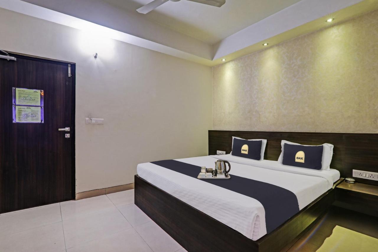 Townhouse Oak Hotel Shelter Lucknow Extérieur photo